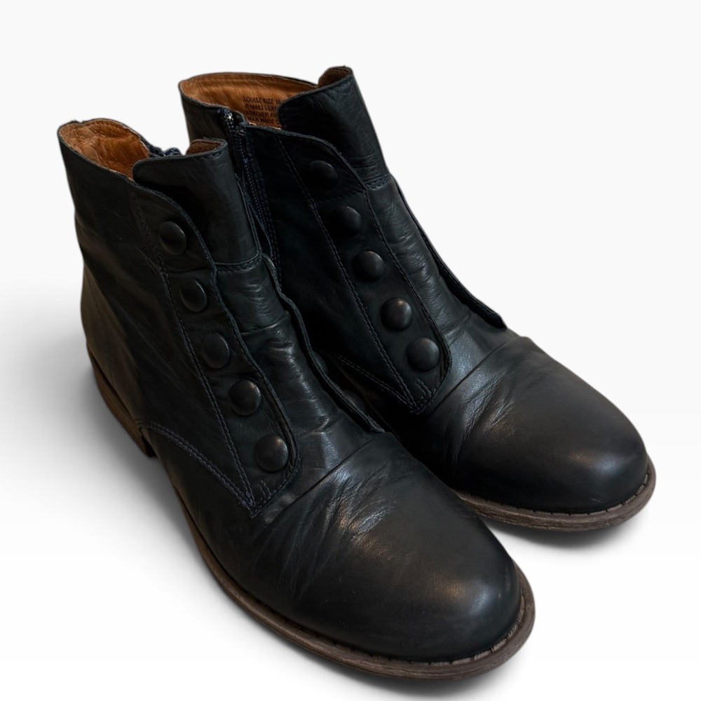 Miz Mooz Louise Navy dark navy/blackLeather Button Ankle Boots Womens 10